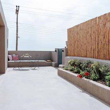 Present Perfect - Private Pool Φηροστεφάνι