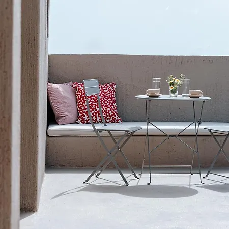 Present Perfect - Private Pool Φηροστεφάνι