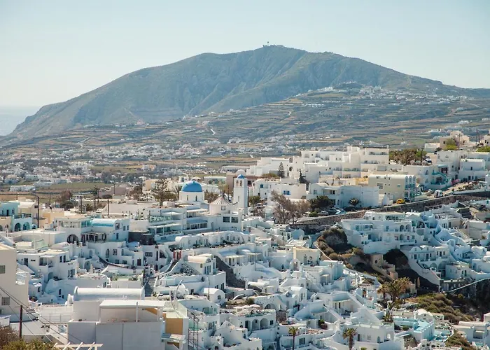 Present Perfect - Private Pool *